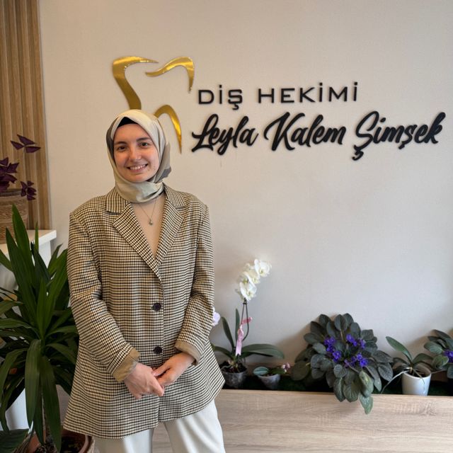 Leyla Kalem Şimşek, Diş Hekimi Tokat