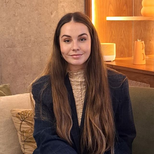 Diana Loscos Ortega, Terapeuta complementario Madrid