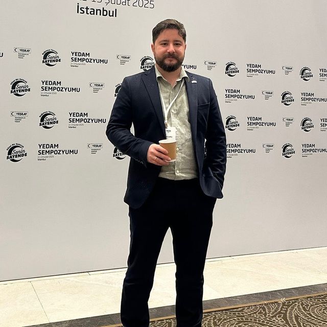 Kadir Emre Bakıcı, Psikoloji Uşak