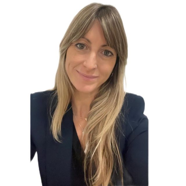 Isaura Oms Montiel, Psicólogo Banyoles