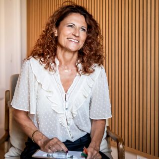 Acercar imagen: Julie Plottier, Terapeuta complementario Barcelona