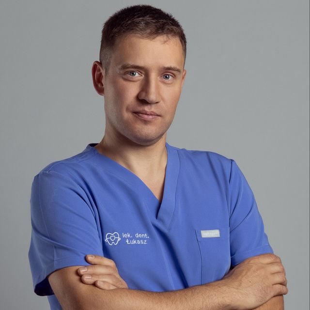 Łukasz Kops, stomatolog Orzesze