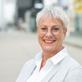 Ulrike Sckaer, Arzt Köln