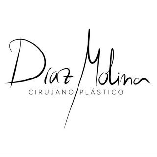 Acercar imagen: Cristóbal Díaz Molina, Cirujano plástico Granada