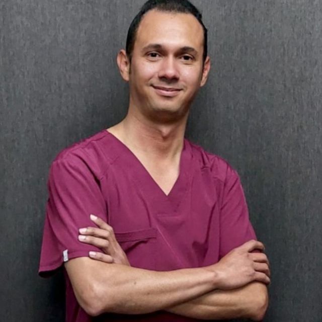 Juan Carlos Hoyos Espinosa, Médico general Santa Cruz de Tenerife