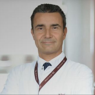 Resmi büyüt: Turgut Kuytu, Beyin Ve Sinir Cerrahisi Bursa