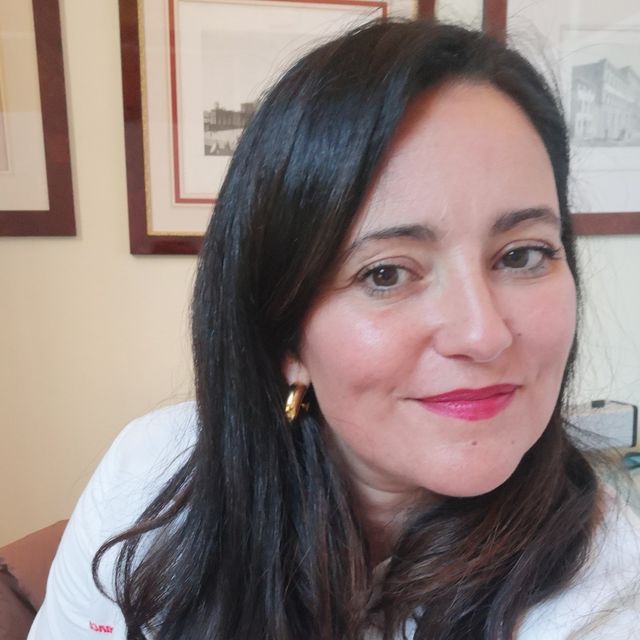 Francesca Oliva, Radiologo diagnostico Firenze