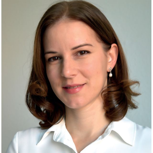 Cristina-Ioana Neamțu, Hautarzt (Dermatologe) Passau