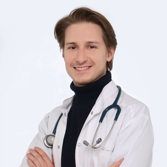 Przemysław Marcin Witek, lekarz bez specjalizacji Katowice