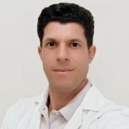 Carlos Fernández Duran, Médico rehabilitador Sevilla