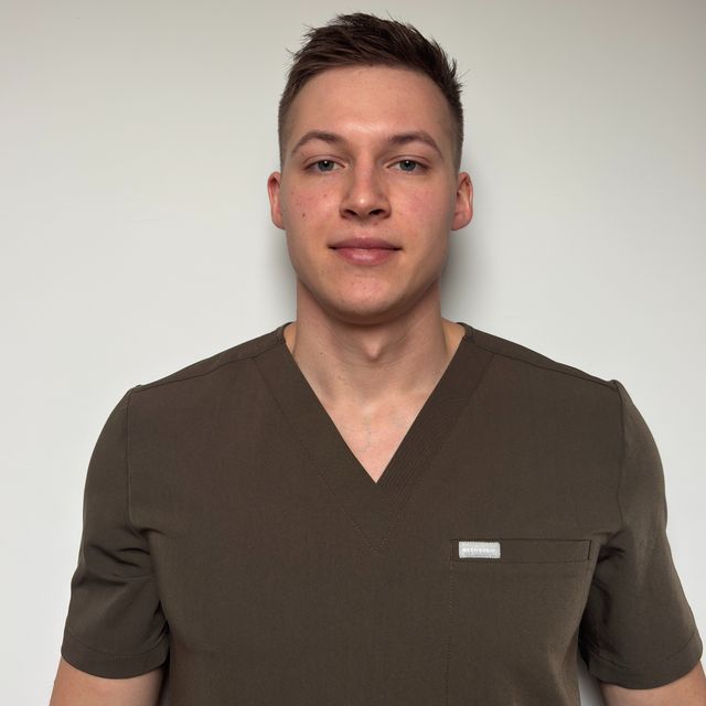 Wiktor Nowak, fizjoterapeuta Września