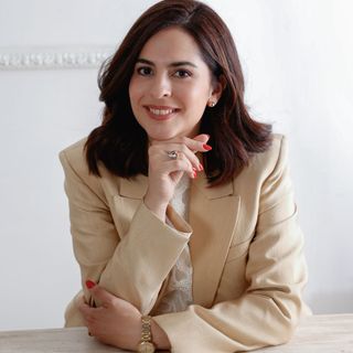 Acercar imagen: Mariam Oddone, Médico estético Vigo