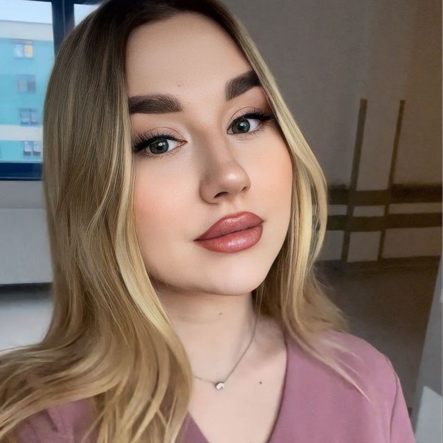 Julia Jaroszewska, położna/położny Bielany Wrocławskie