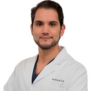 Victor Daniel Perez Moreno, Oftalmólogo Los Barrios