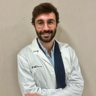 Acercar imagen: Juan Torre Castro, Dermatólogo Madrid