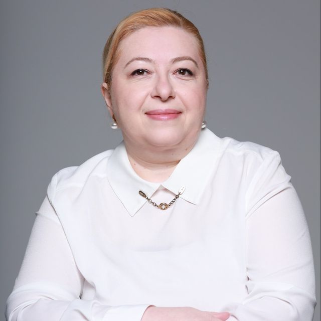 İlknur Uz, Psikoloji İstanbul