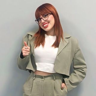 Resmi büyüt: Ebru Güler, Dil ve Konuşma Terapisi İstanbul