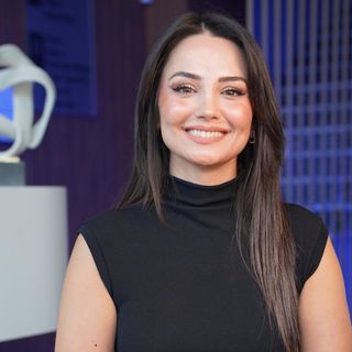 Sezen Baran, Ağız Diş Ve Çene Cerrahisi Bursa