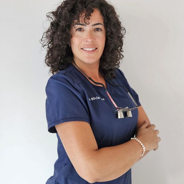 Silvia Vera Hernández, Dentista Sant Cugat del Vallès