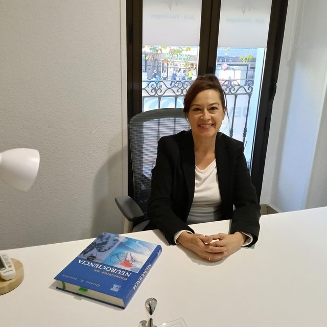 M. Ángeles Alonso Urbano, Psicólogo Madrid