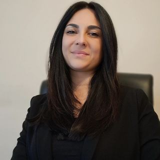 Ingrandire l'immagine: Viviana Azzarone, psicoterapeuta Bologna