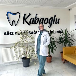 Aysema Kabaoğlu, Diş Hekimi Ardeşen