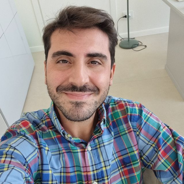 Alessandro Esposito, psicologo Pietrasanta