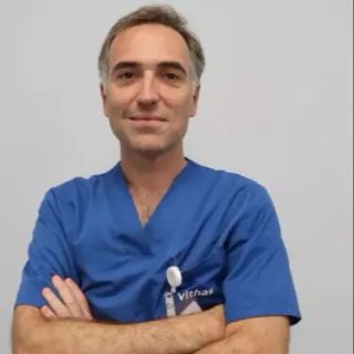 Fernando Nebrera Navarro, Internista Sevilla
