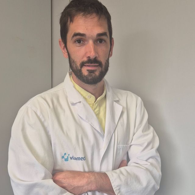 Eduardo González Buesa, Traumatólogo Huesca