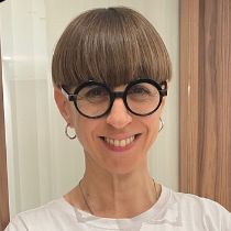 Acercar imagen: Belén González García, Fisioterapeuta Valencia