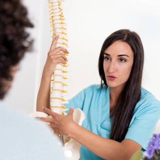 Acercar imagen: Cristina Lucena Iglesias, Quiropráctico Madrid