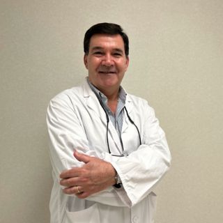 Manuel Rodriguez Piñero, Angiólogo y cirujano vascular Sevilla