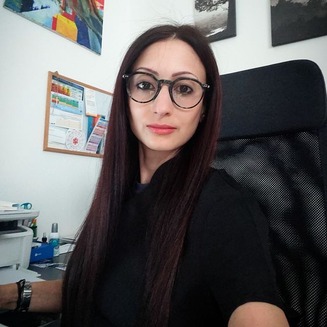 Angela Bertoni, medico di medicina generale Costa Volpino