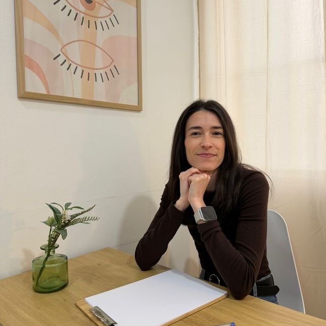 Elia González Nisa, Psicólogo Cádiz