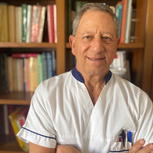 Alessio Santus, medico di medicina generale Portoscuso