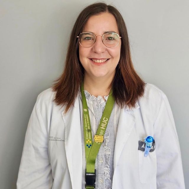 Julia Mercader Salvans, Dermatólogo San Feliu de Guixols