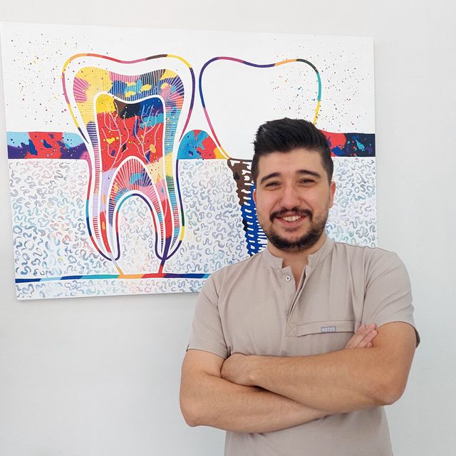 Semih Gökalp, Diş Hekimi Denizli