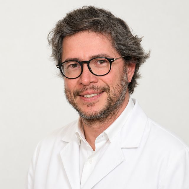 Teddy Cobeña, Radiólogo Molins de Rei