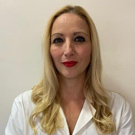 María Alejandra Fernández Mayorga, Especialista en Medicina Nuclear Granada