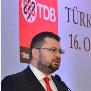Mehmet Ağaoğlu, Diş Hekimi Kahramanmaraş