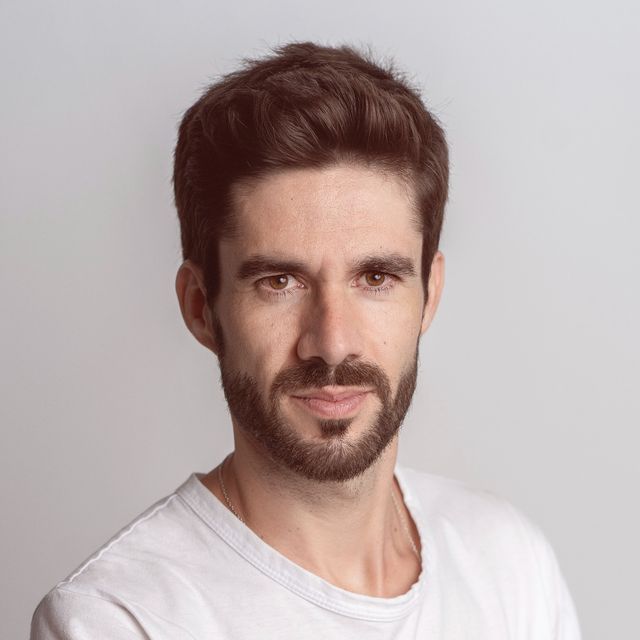 Alejandro Gil de la Calle, Terapeuta complementario Sevilla