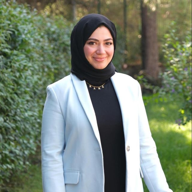 Rana Bayat, Psikoloji İstanbul