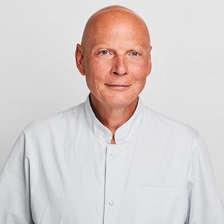 Powiększ obraz: Paweł Ochab, stomatolog Warszawa