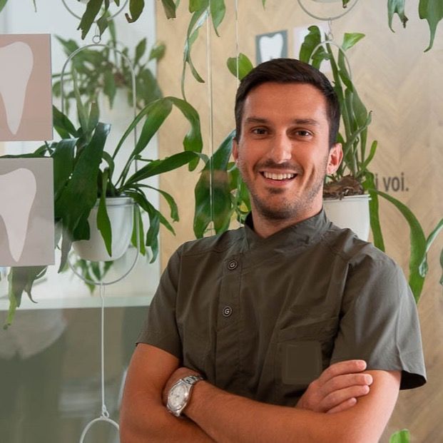 Lorenzo Maria Americo, dentista Villa Pigna