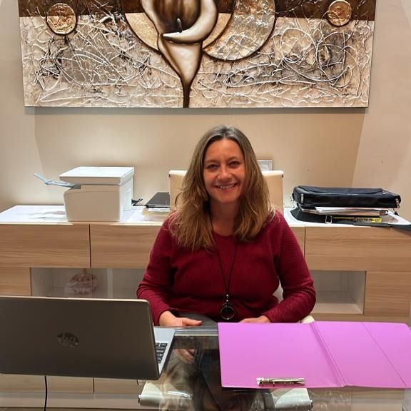 Carme Dolcet Pibrall, Psicólogo Balaguer