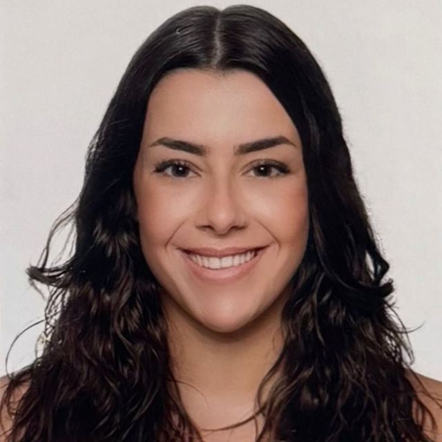 Lucía Navalón Blanquez, Fisioterapeuta Granada