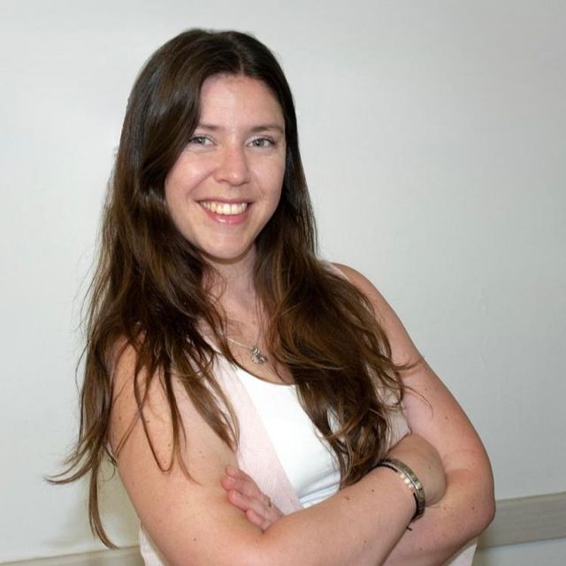 Elisabeth P. Thompson, Psicólogo Tarragona