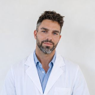 Stefano Varagona, ortopedico Urbino