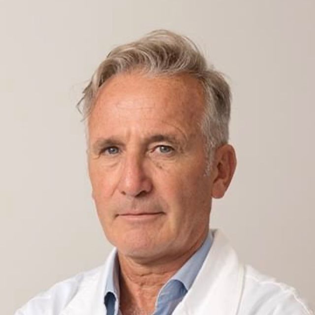 Domenico Mantova, reumatologo Giugliano in Campania