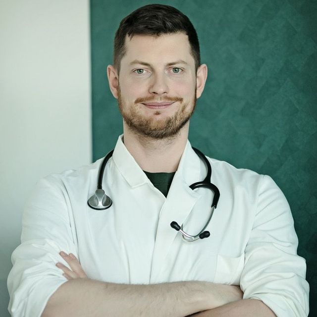 Michał Krogulecki, gastrolog Warszawa